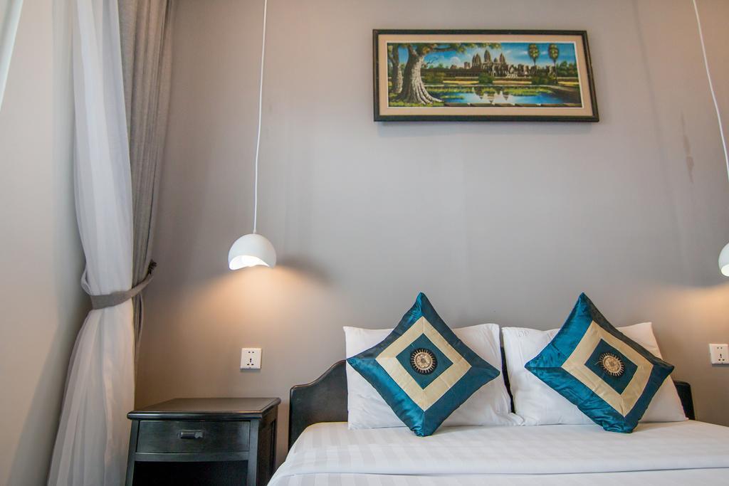 Diamond Palace Hotel Phnom Penh Exterior photo